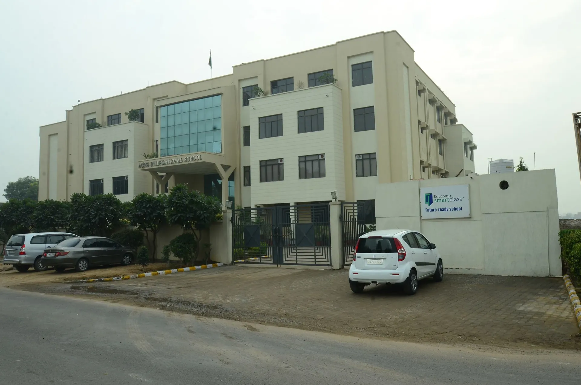 ACME International School