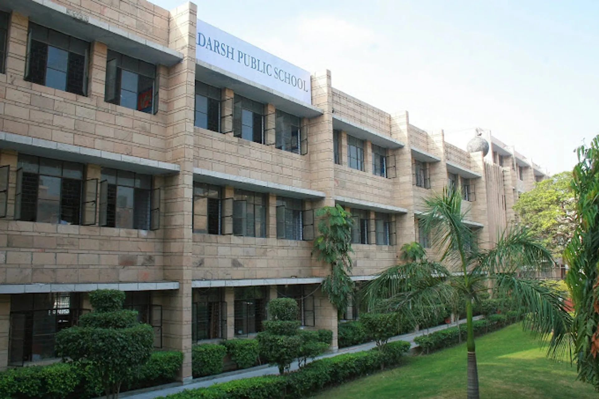 Adarsh Public School