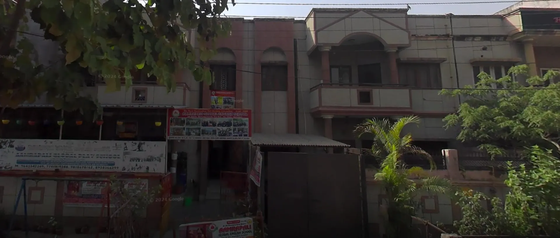 Amrapali Global English School
