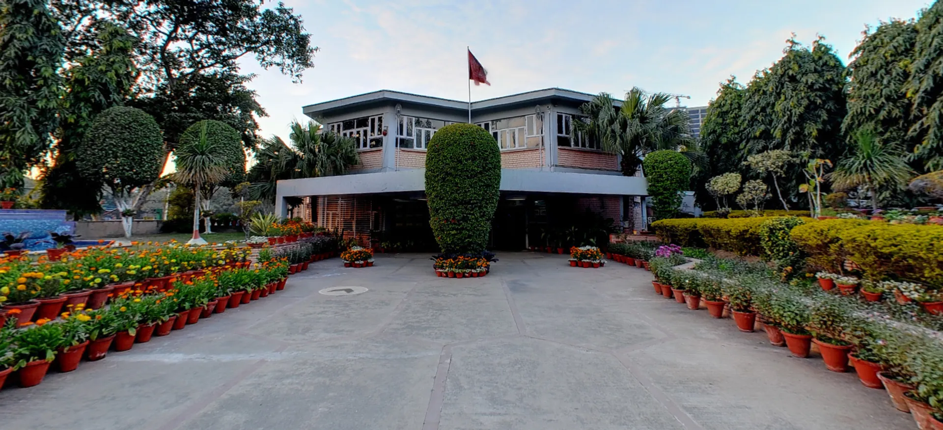 Apeejay School