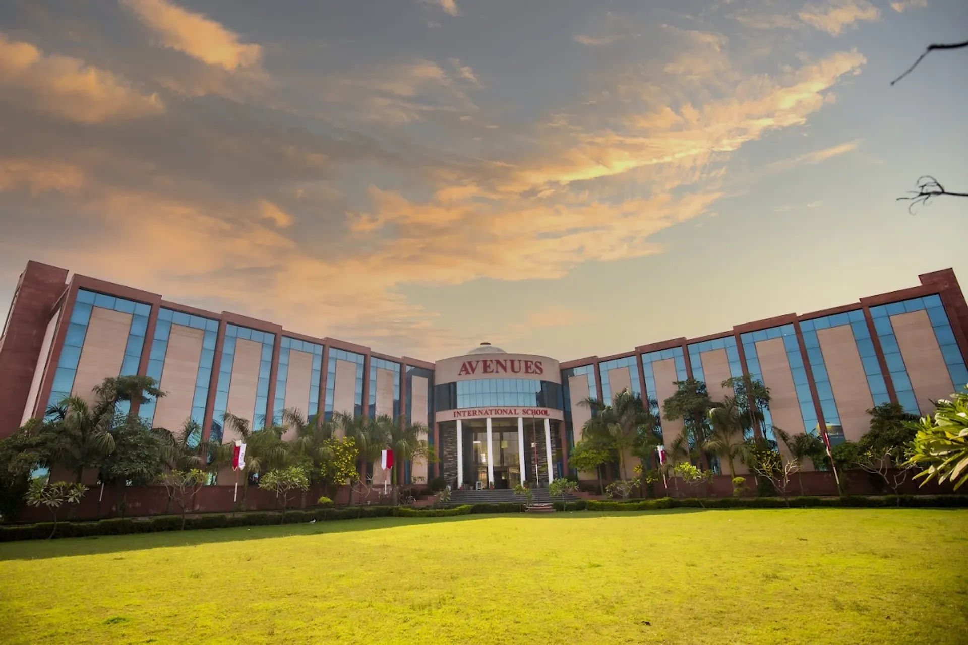 Avenues International School