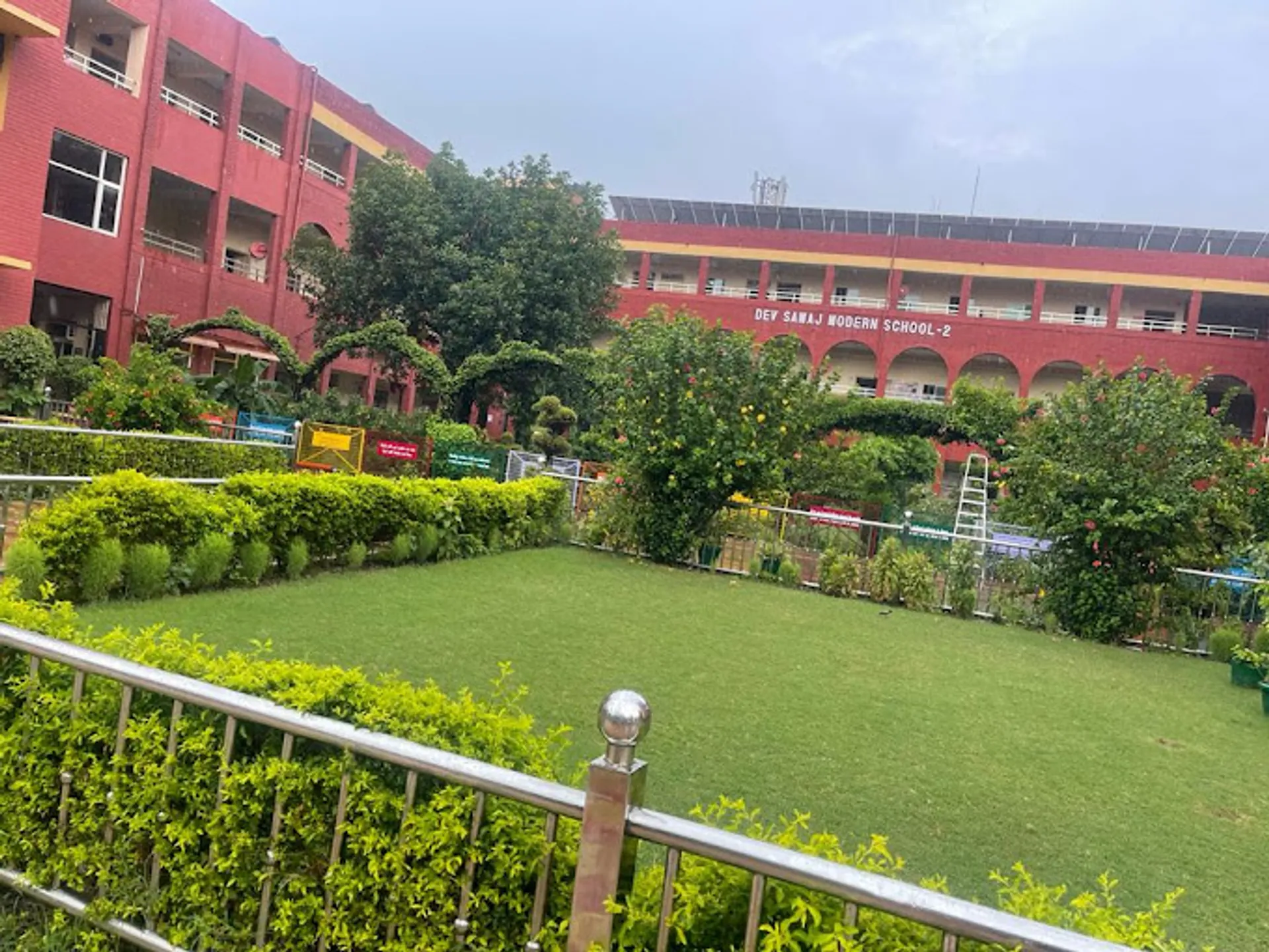 Dev Samaj Modern School