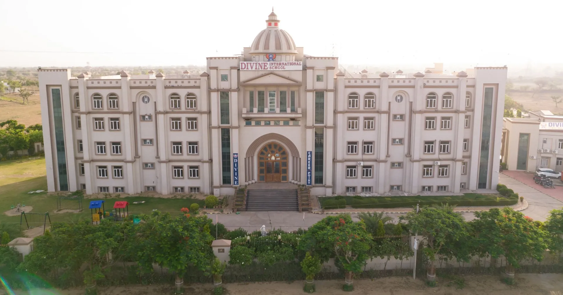 Divine International School