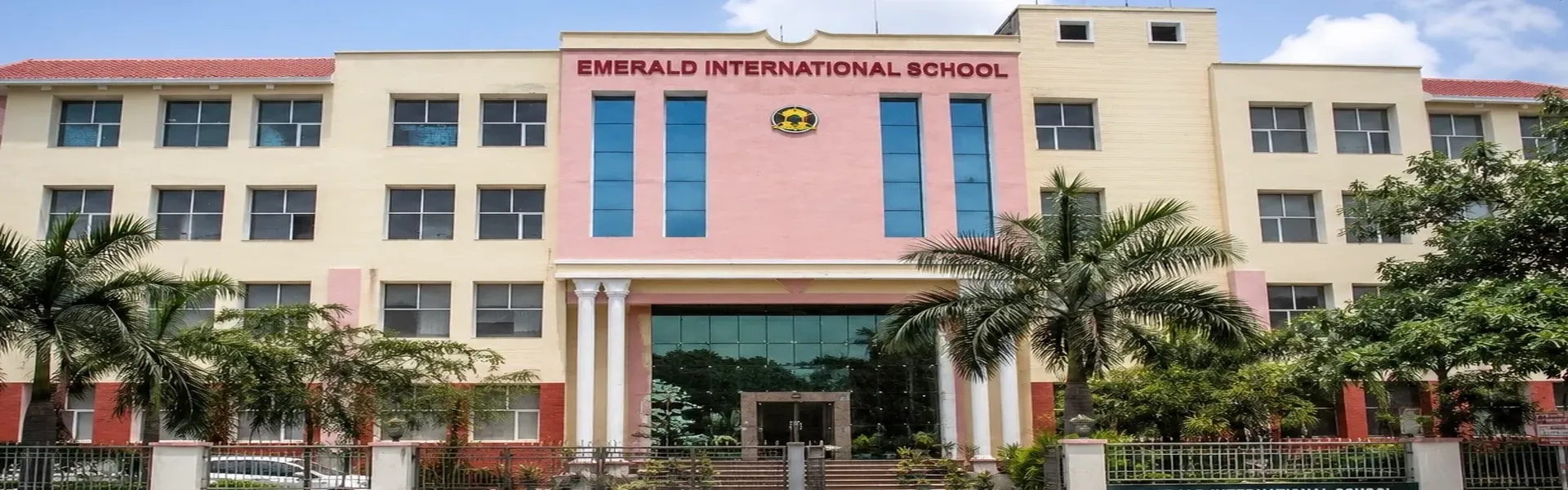 Emerald International School