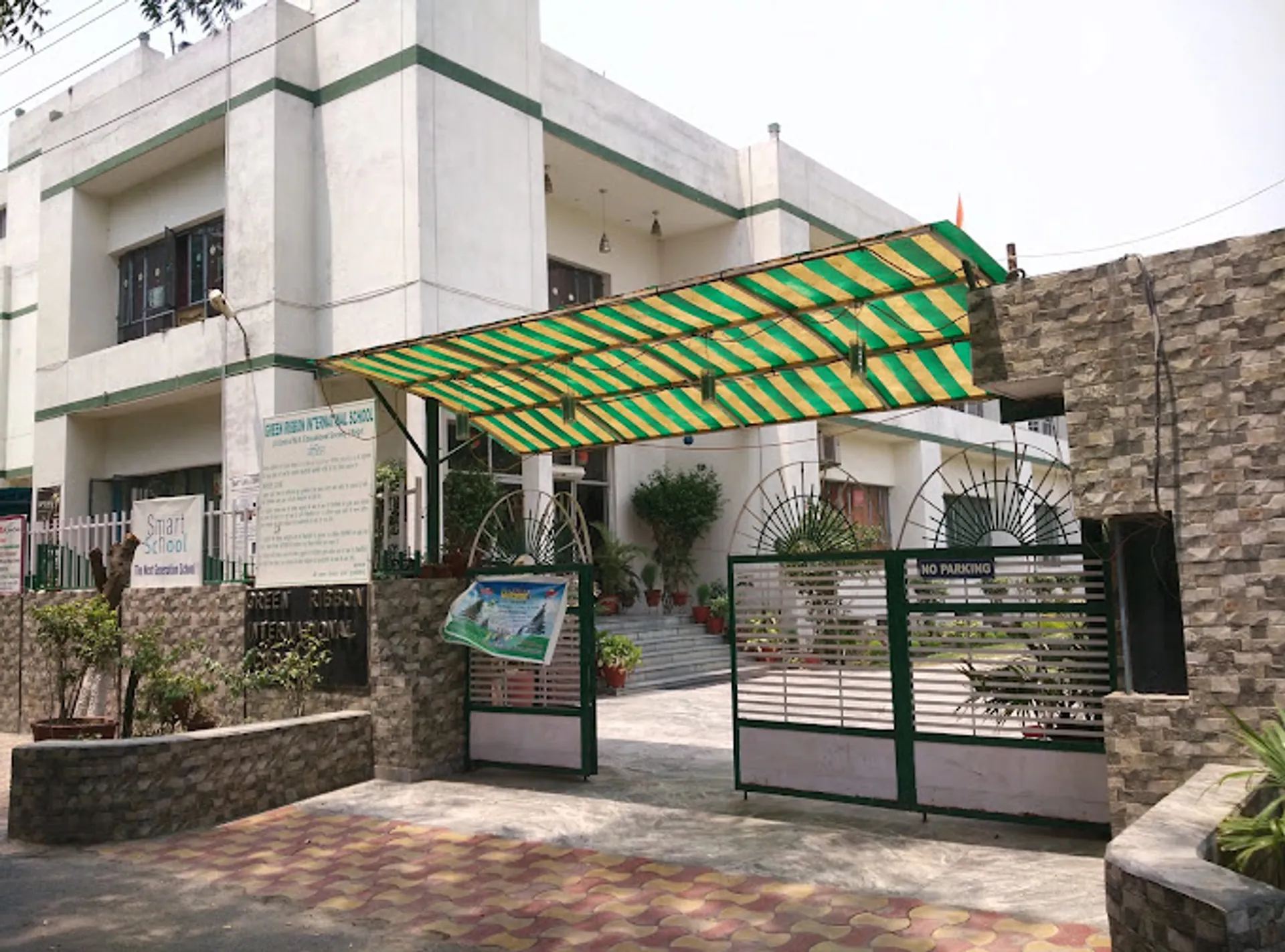 Green Ribbon International School