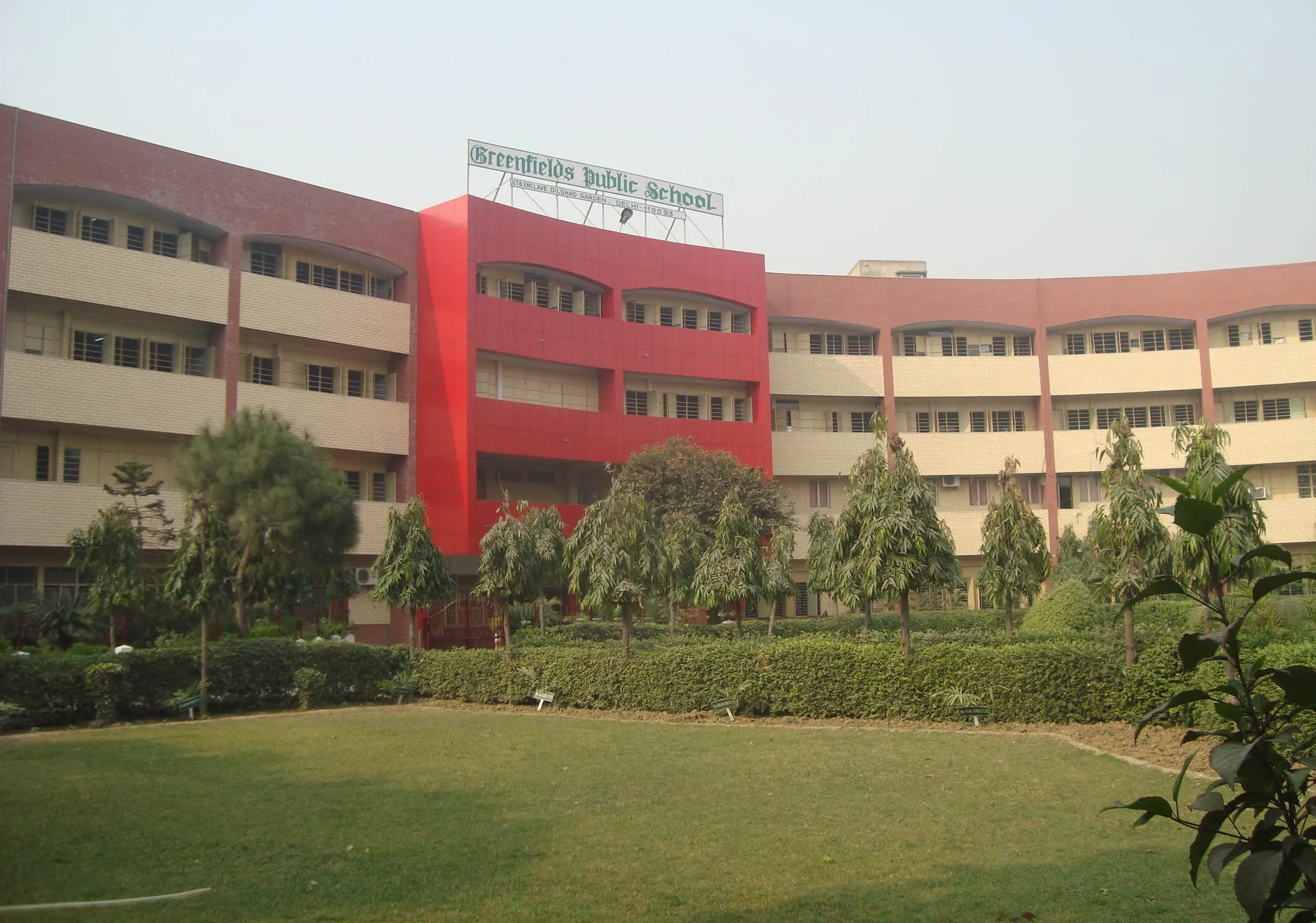 Greenfields Public School