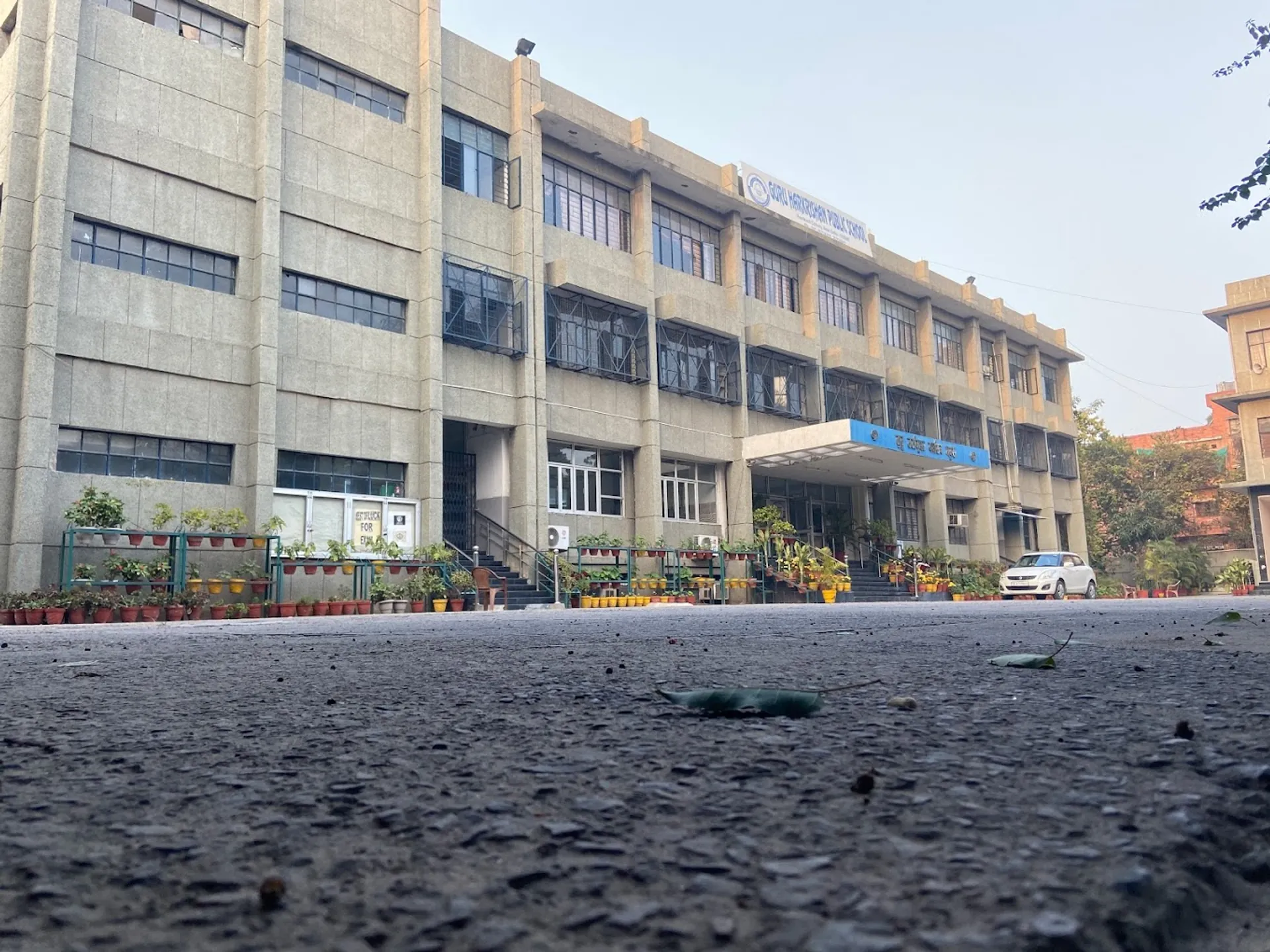 Guru Harkrishan Public School, Hemkunt Colony