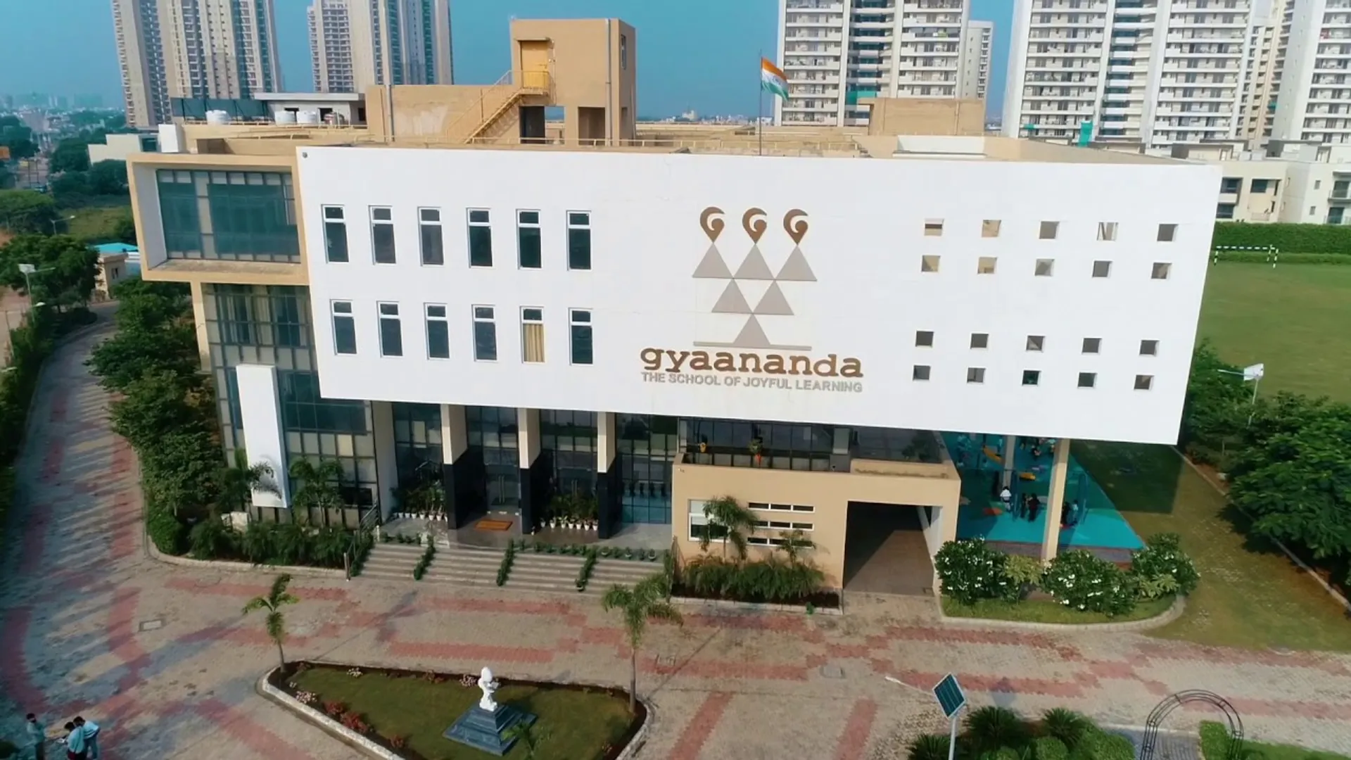 Gyaananda School