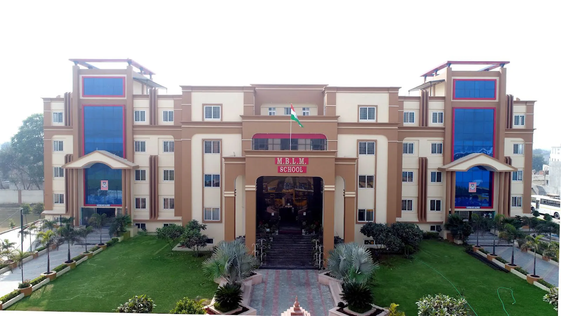 MBLM School