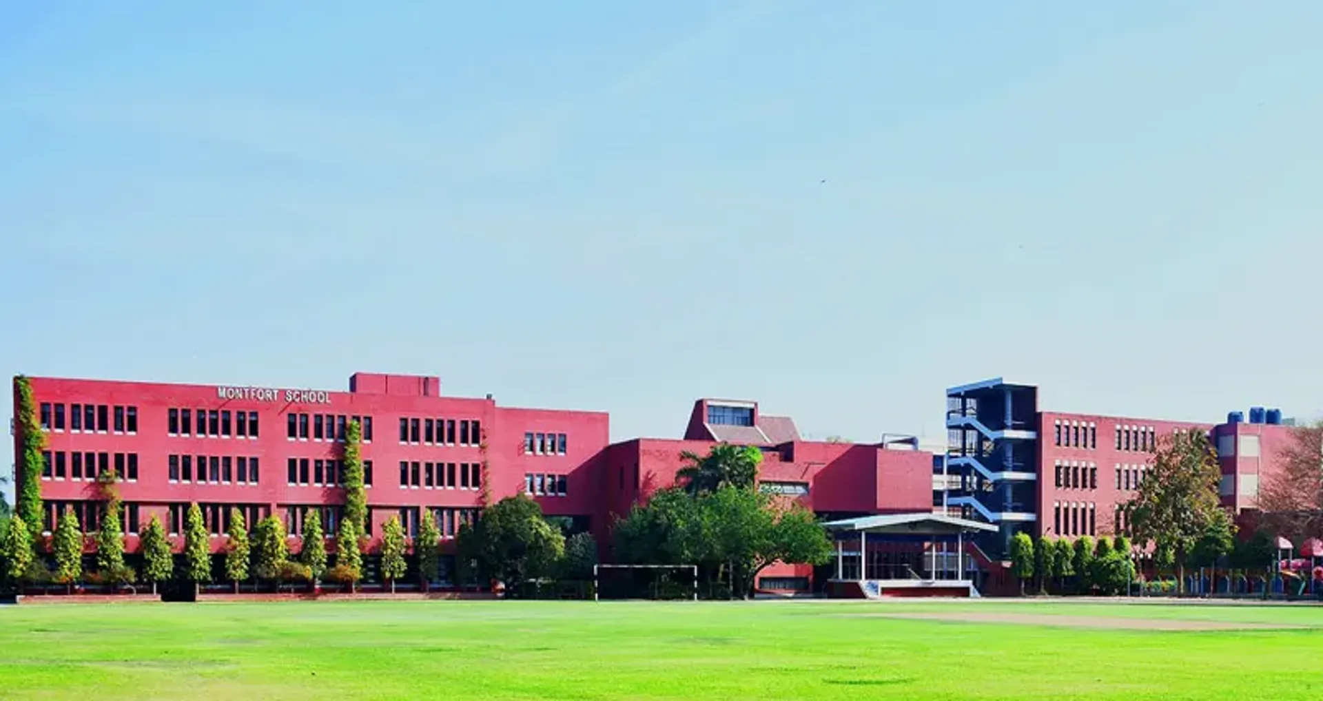 Montfort Public School