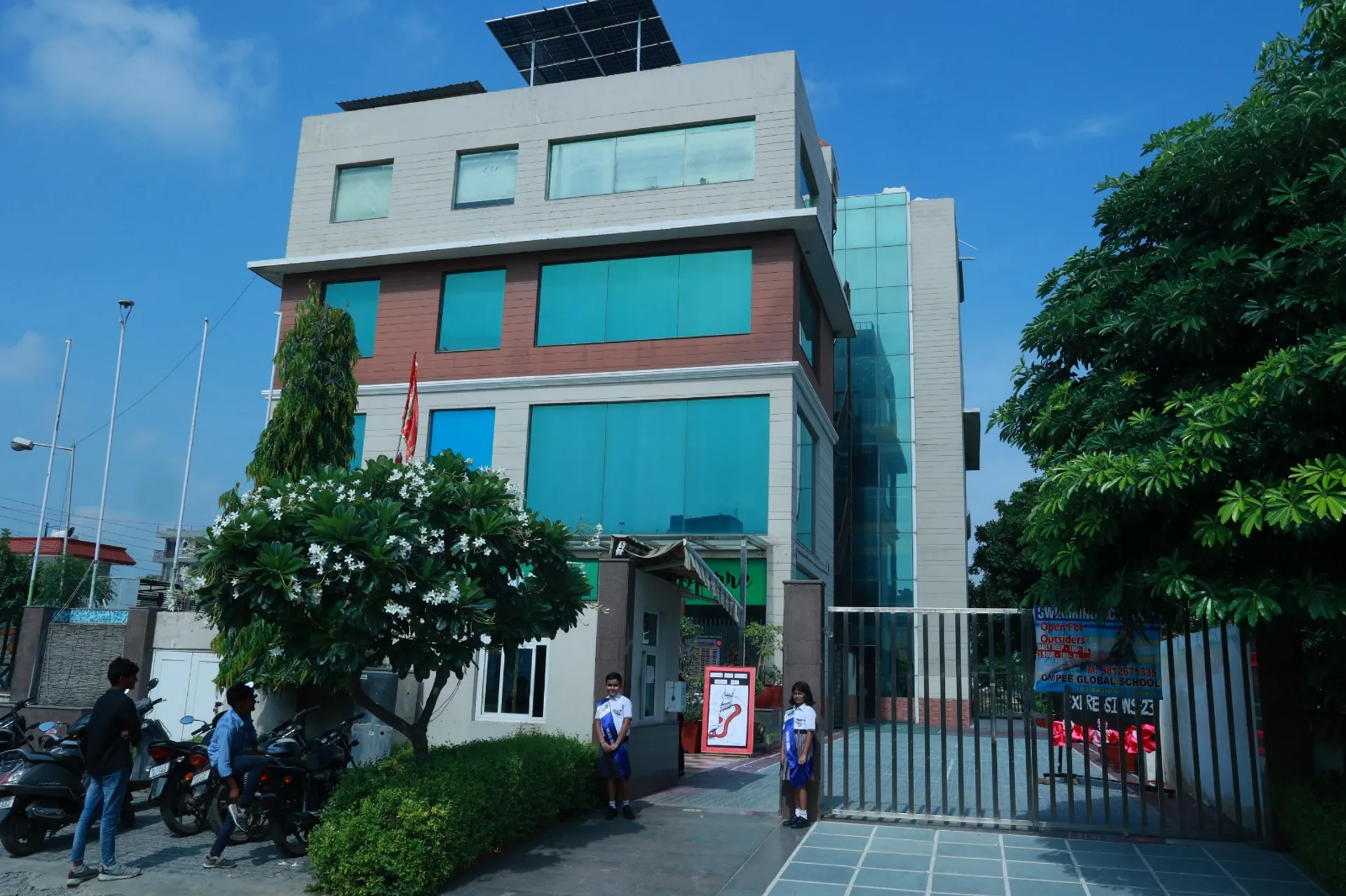 Ompee Global School