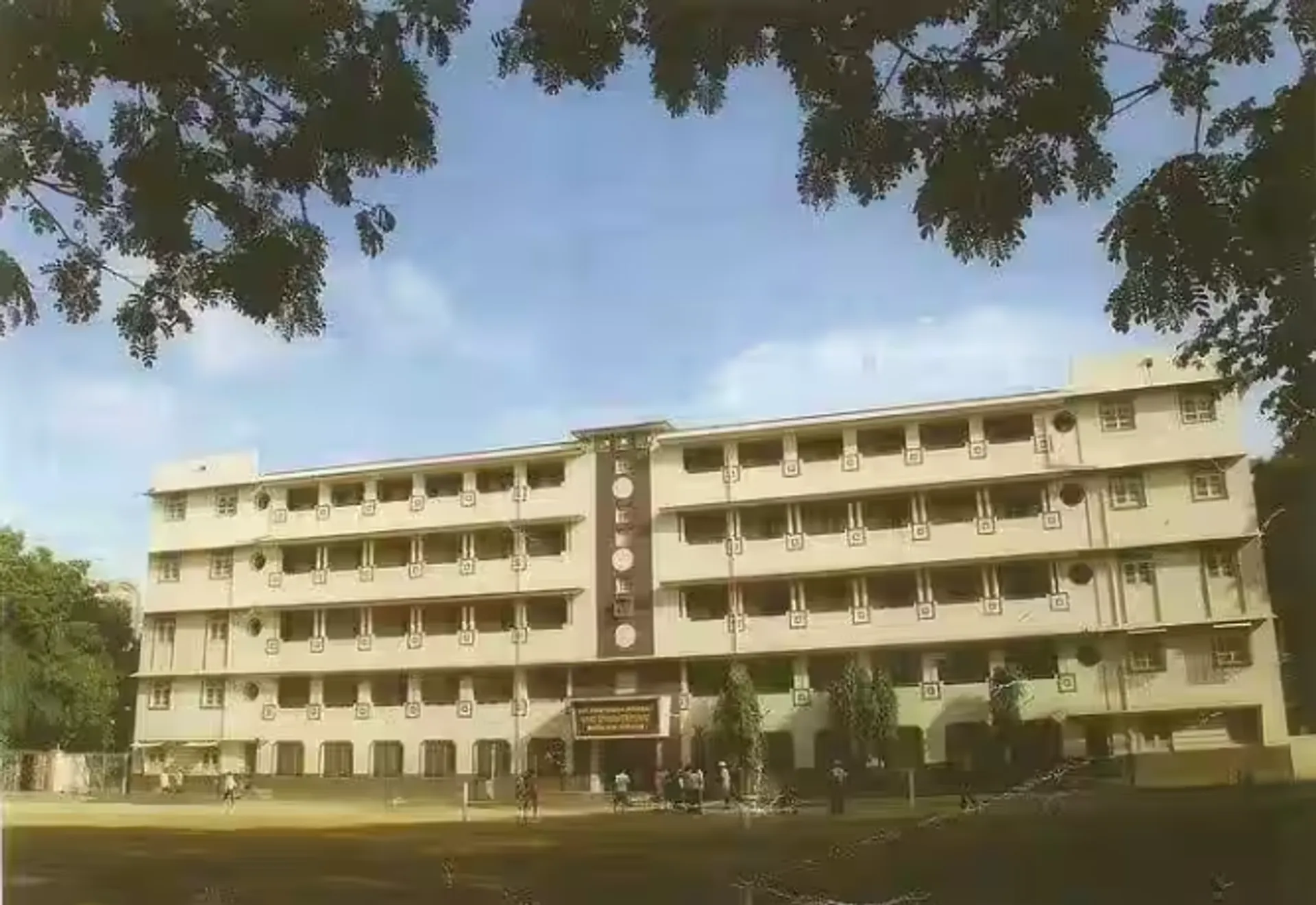 Parle Tilak Vidyalaya
