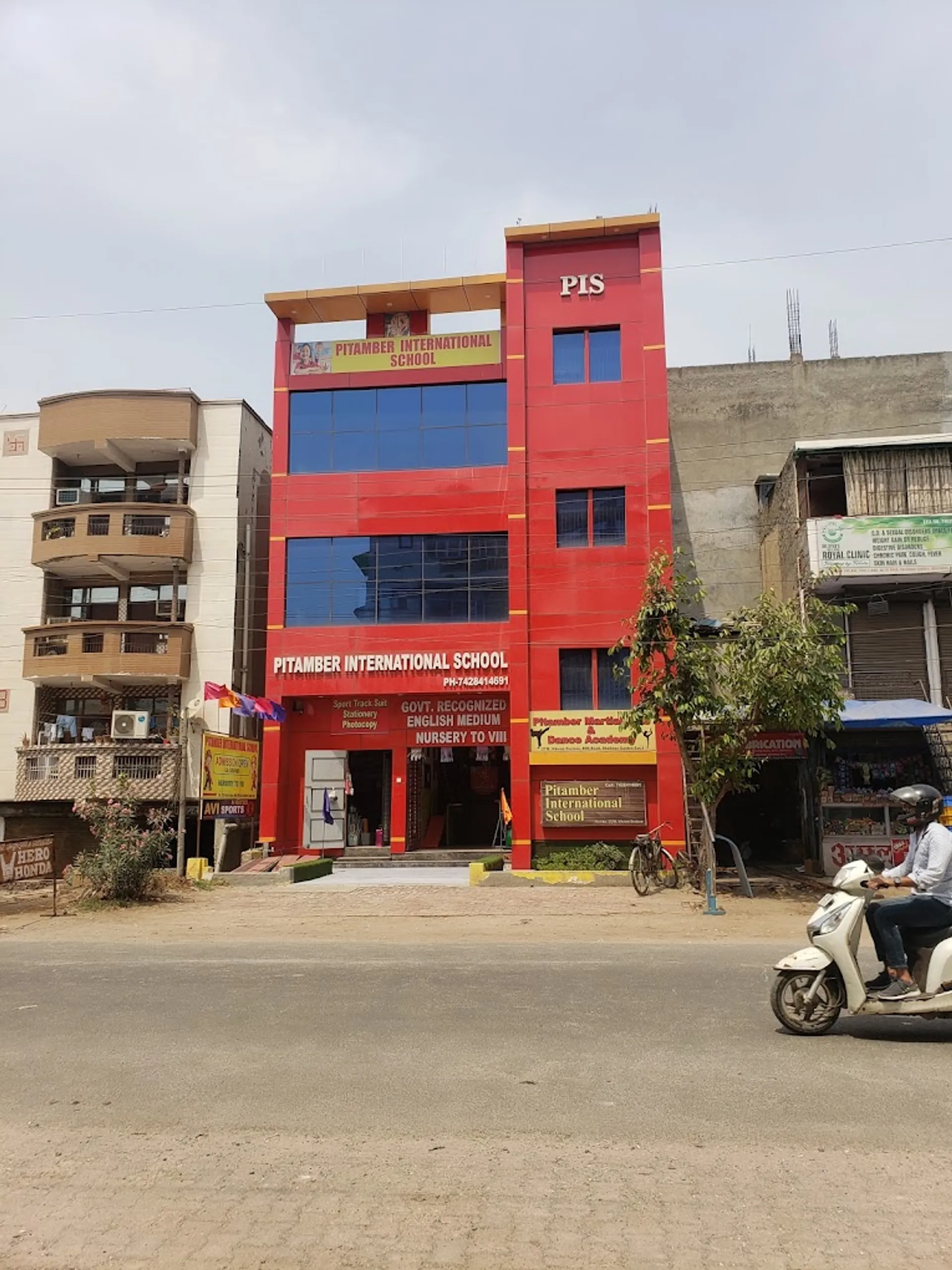 Pitamber International School