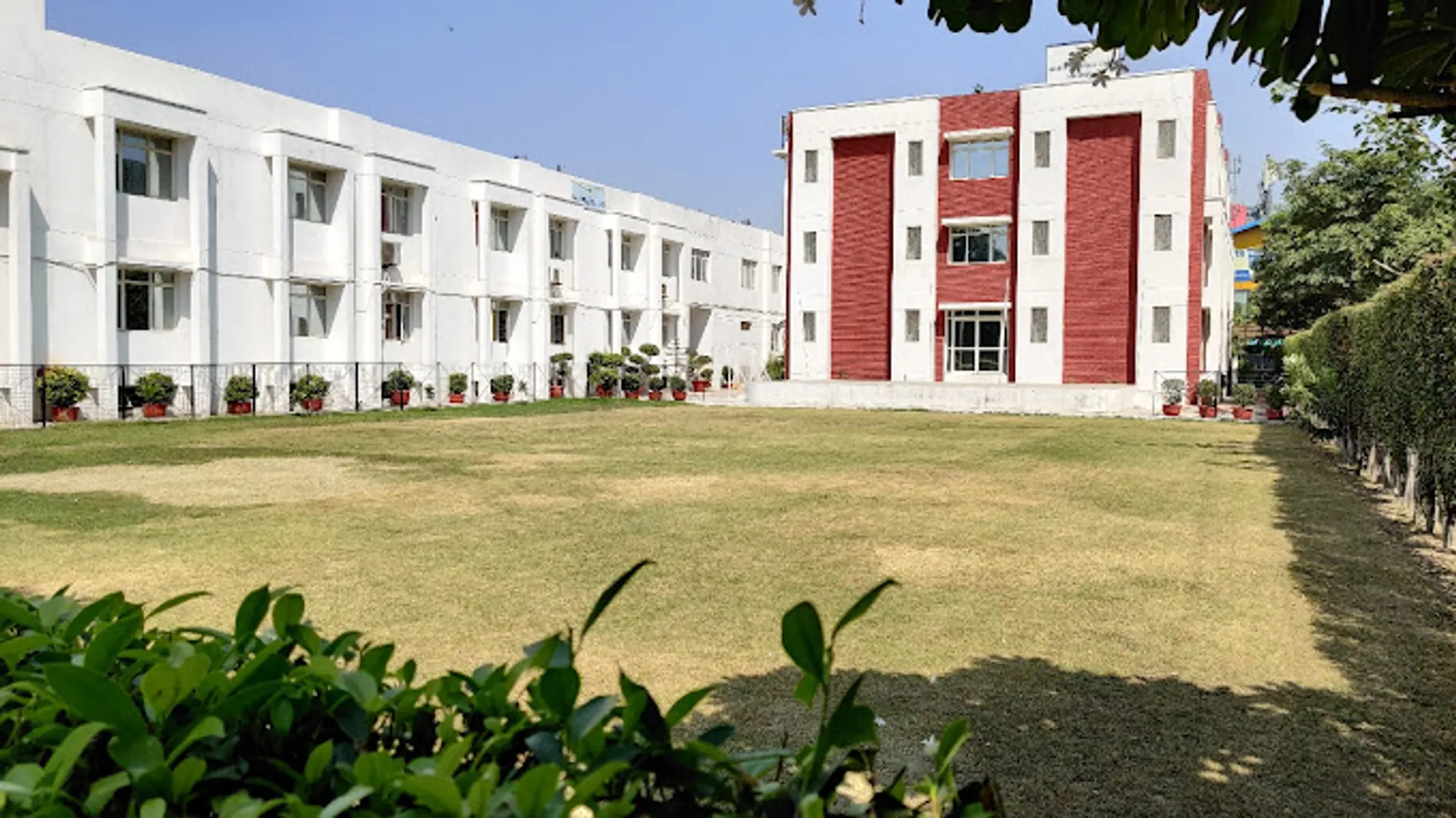 Sahaj International School