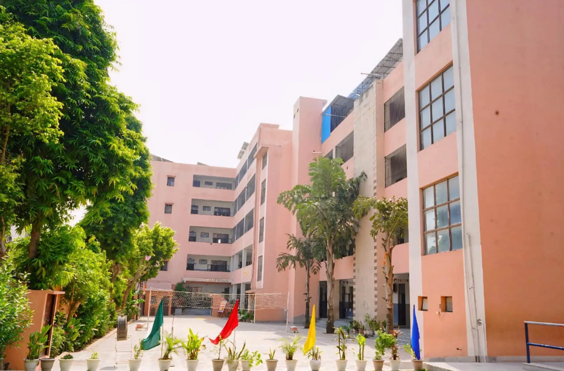 Sanskriti Modern School