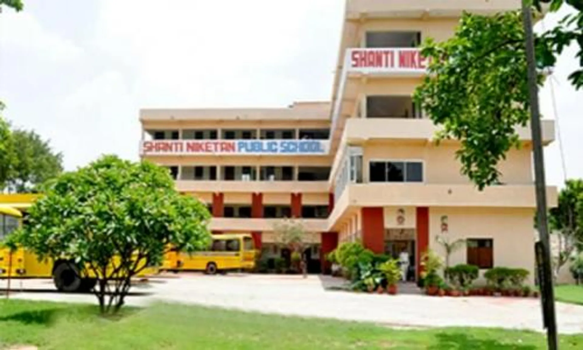 Shanti Niketan Public School