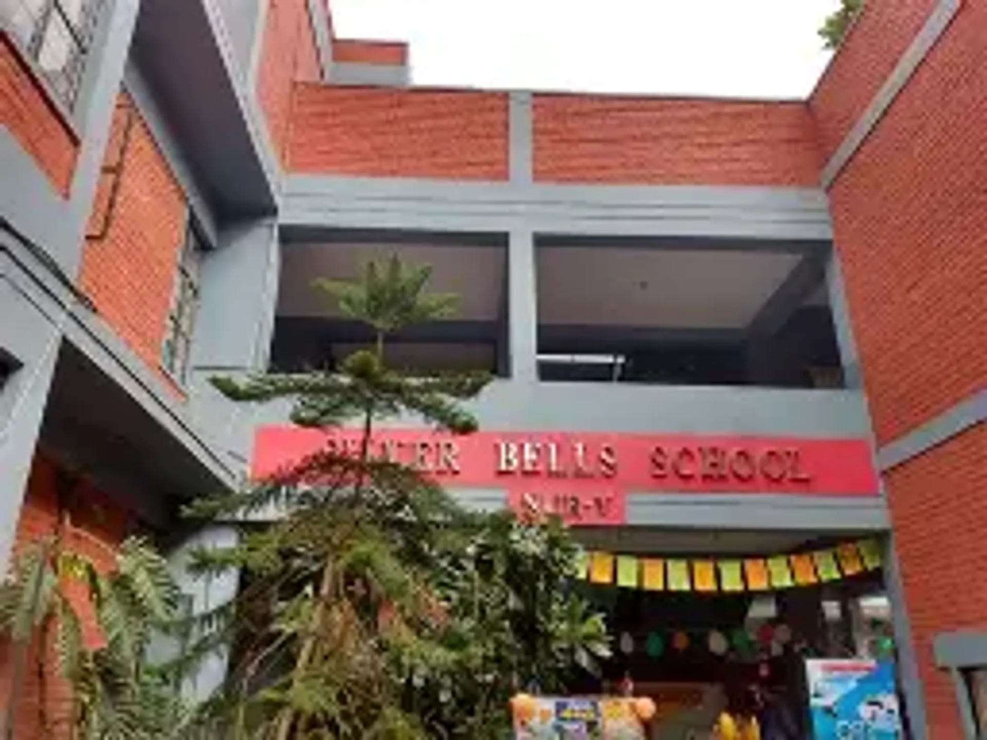 Silver Bells School
