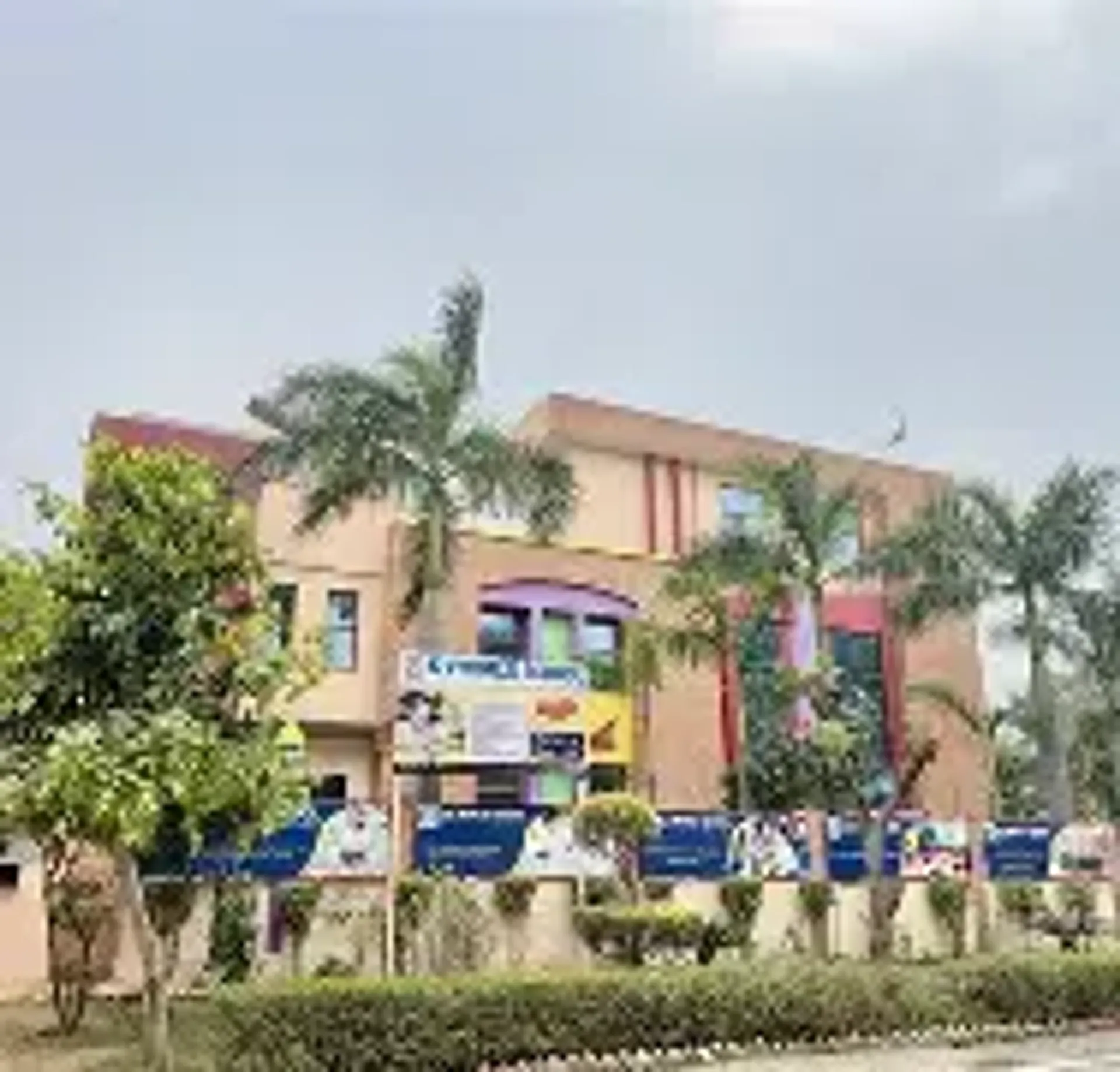 Sophiya Public Junior High School