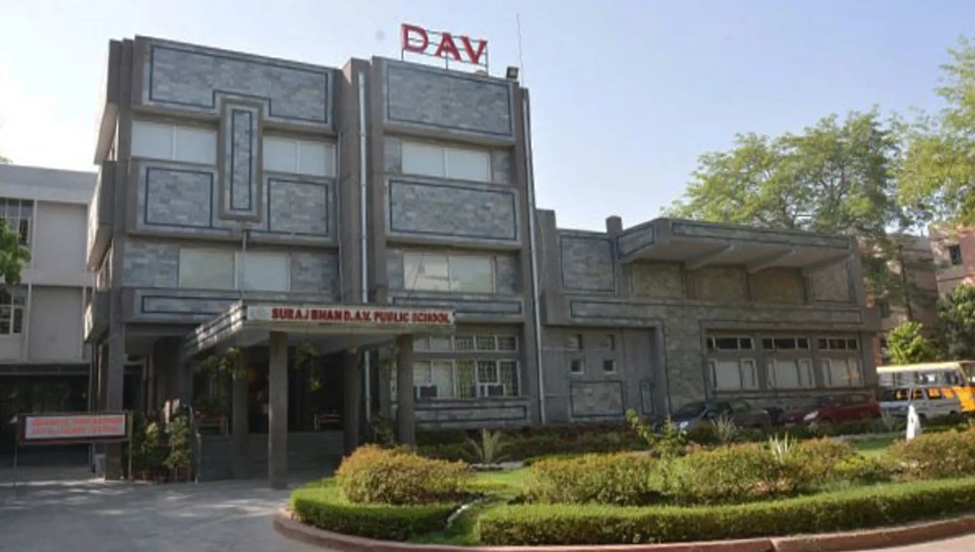 Suraj Bhan DAV Public School